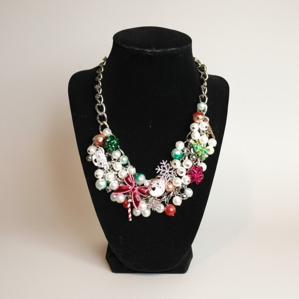 Betsey Johnson Holiday Baubles Necklace Christmas Bears Candy Cane Bow NWT